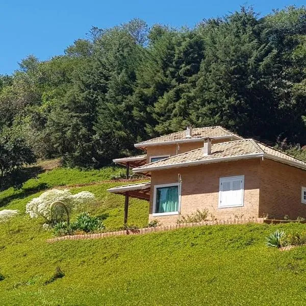 Recanto dos Beija flores, Chalé Lantana c