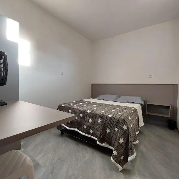 Quarto de Casal - Queen's Hotel