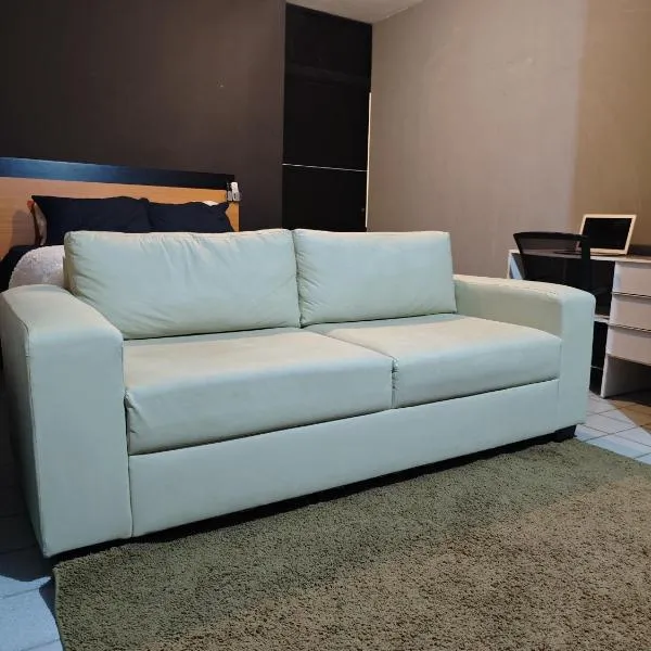 Dark Flat Comfort