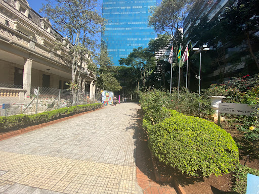 Hotéis e Pousadas para Famílias em Rosas, São Paulo 2025