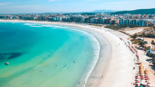 Hotéis e Pousadas para Famílias em Cabo Frio, Rio de Janeiro 2025