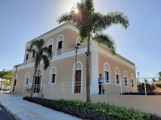 Hotéis e Pousadas para Famílias em Cascavel, Ceará 2025
