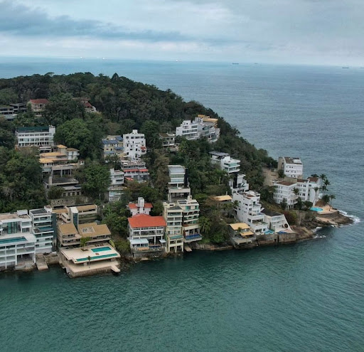 Hotéis e Pousadas para Famílias em Guarujá, São Paulo 2025
