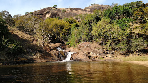 Hotéis e Pousadas para Famílias em Costas, Minas Gerais 2025