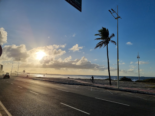 Hotéis e Pousadas para Famílias em Itapoã, Bahia 2025
