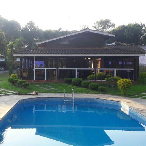 Hotéis e Pousadas para Famílias em Itapecerica da Serra, São Paulo 2025